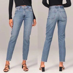 Abercrombie & Fitch - High Rise Mom Jean - Medium Wash - Size 27/ 4R